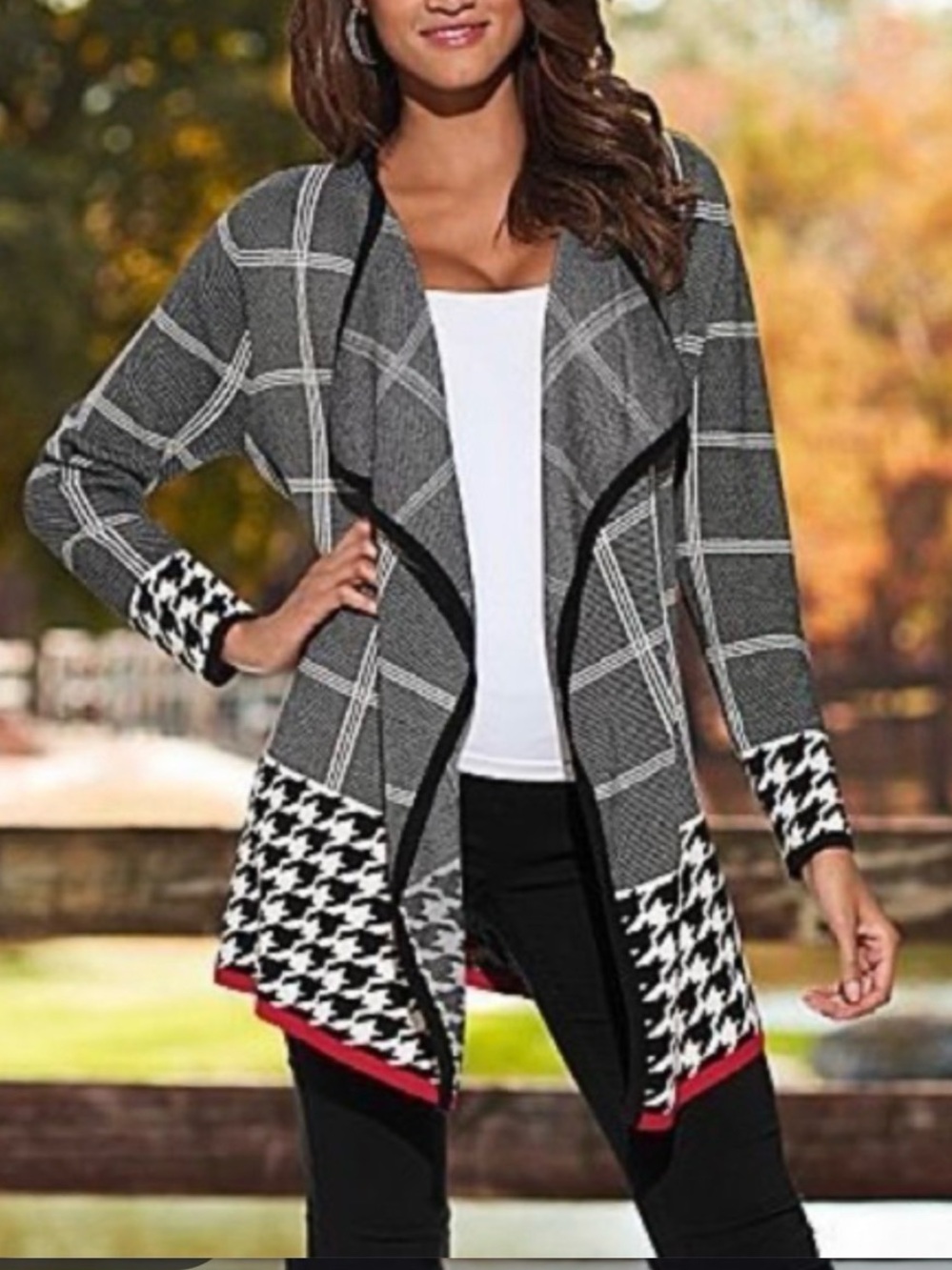 VENUS Black White & Red Plaid Cardigan with Houndstooth Cuffs and Hem SzM - Picture 1 of 6